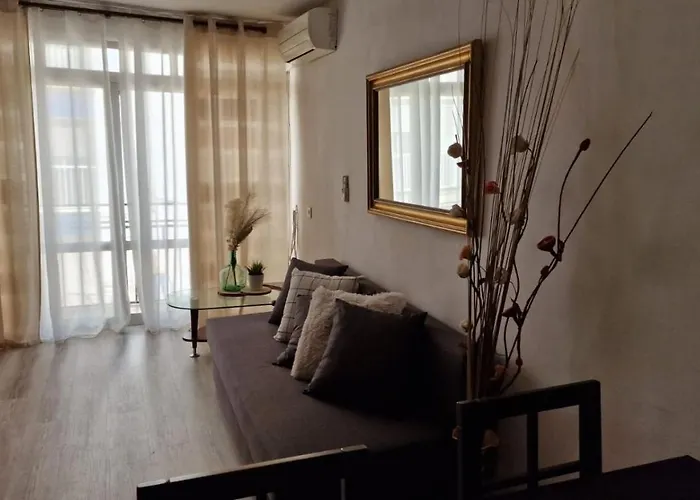 Renovado Piso Centrico En Fuengirola